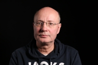 Petr Novák při natáčení v pražském studiu v prosinci 2024