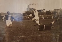 Otec pamětníka Jindřich Šoltys jako hráč pražské Slavie, 20. léta 20. století