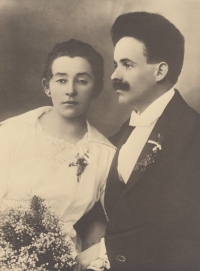 Anna a Karel Podlipní - prarodiče