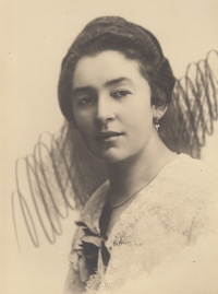 Babička pamětnice, Anna Podlipná