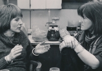 Jana Budíková a Pavla Jazairiová, 1990