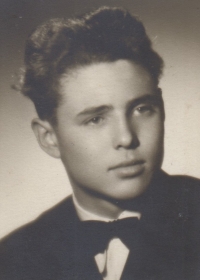 Luboš Toušek v roce 1955