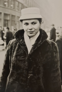 Miloslava Kelblová v 18 letech, rok 1954