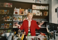 Za barem v roce 1997