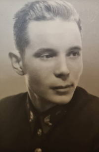 Otec Karel Krůta v roce 1943