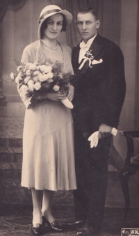 Rodiče Františka a Josef Dvořákovi, 30. léta
