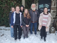 Miroslav Skalický s týmem v rámci projektu Příběhy našich sousedů; 2023