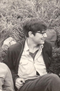 Jan Kovanic na bramborové brigádě v roce 1968