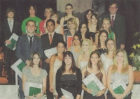 Maturitní fotka, na které je Martin Poživil jako třídní učitel, rok 2011
