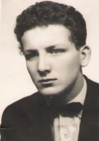 Arnošt Wagner před maturitou, 1957