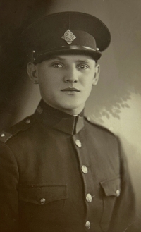 František Kadlec na vojně v Plzni, 1929