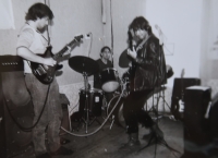 Undergroundová kapela Na šrot