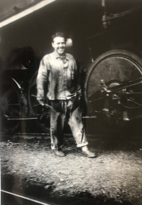 Miloslav Jiroš s lokomotivou