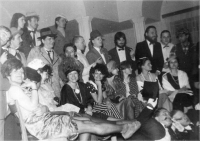 Karneval ve stylu 30. let ve Valtířově, 1989