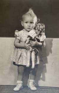 Dvouletá Sylva Puchingerová, rozená Trnková