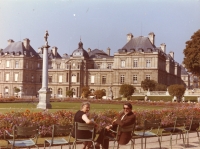 1968, Luxemburská záhrada, Pavol Strauss s manželkou