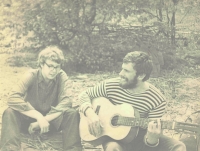 Se spolužákem A. Kolesovem, Leningradská oblast, jezero Krasavica, 1971