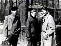 Se spolužáky v ZOO, Leningrad, 1971
