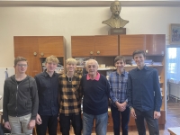 Lubor Chvalovský se žákovským týmem ZŠ Na Planině, Praha 4