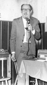 Miroslav Hladík, redaktor a hlasatel Svobodného studia Sever v srpnu 1968 na Ještědu. Fotka z roku 1990 z akce Klubu přátel Ještědu.