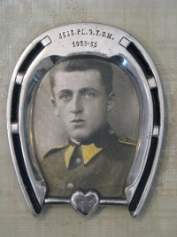 Karel Sládek, vojenská služba u jezdeckého pluku TGM, 1933 lic