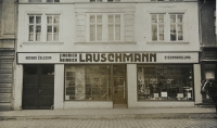 Obchod firmy Lauschmann v Lovosiccích za protektorátu