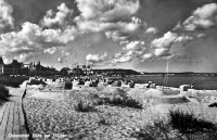 Pohlednice od pobřeží Baltu, z podzimu 1938, kdy tam byla Adéla Lasáková s babičkou a dalšími obyvateli Hlučínska v evakuaci po československé mobilizaci