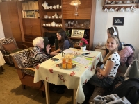 Nahrávání rozhovoru s Věrou Veselou v rámci projektu Příběhy našich sousedů