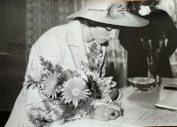 Svatební podpis; 1976