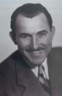 Rudolf Manoušek ml., pamětníkův otec. Portrét továrníka, 1941