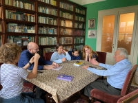 Jaroslav Eliáš během natáčení s žáky ZŠ Brána jazyků, 2024