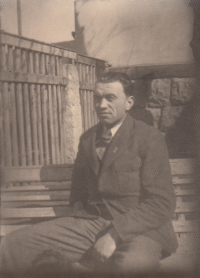 Gustav Fiala, otec pamětnice