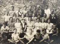 Jilemnického 2 elementary school