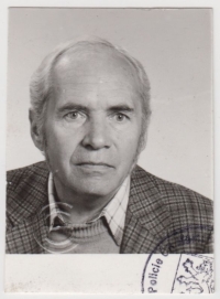 Otec Ladislav Vyskočil