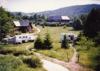 Pamětníkův vůz UN se zubní ordinací, Plitvická jezera, 1993