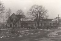 Undergroundový barák v Krašovicích, stav při koupi, 1975