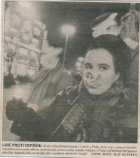 Gwendolyn Albert protestuje proti vepřínu v Letech u Písku