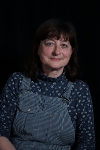 Irena Hirai při natáčení v roce 2025