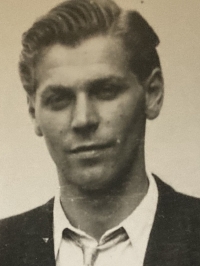 Erich Veselý v roce 1949