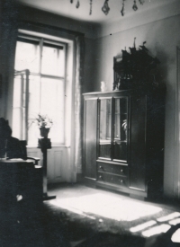 Byt Augustina Kvocha nad zlatnictvím, 30. léta