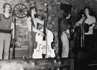 Kapela Křováci, které dělal František Vlček manažera, 70. léta