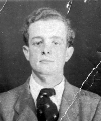 Bratr Vilém Pluške, konec 30. let