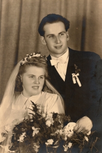 Paula a Richard Wagnerovi, svatební fotografie, 9. dubna 1949 