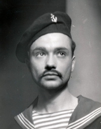 Juraj Laufer v jedné ze svých divadelních rolí