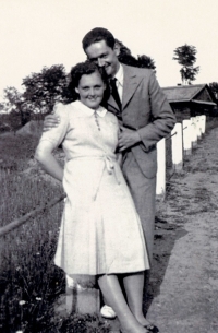 Ludmila Valčíková, sestra Josefa Valčíka, popravená v Mauthausenu roku 1942. Fotografie asi z roku 1940