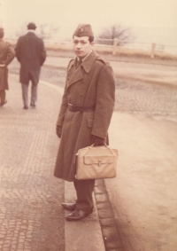 Václav Diviš jako voják základní vojenské služby, 1968