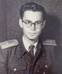 Jiří Šigut na vojně v roce 1951