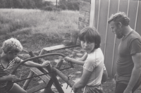 S dětmi na chalupě, 80. léta