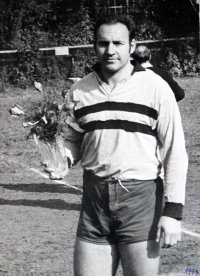 Pamětník v roce 1971 před odchodem do zahraničního angažmá
