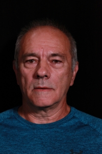 Miroslav Prokeš při natáčení rozhovoru s Pamětí národa, 1. srpna 2025, Zlín